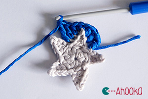 star in a crochet circle tutorial