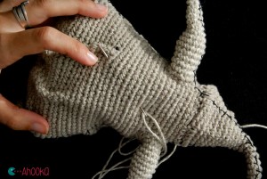 amigurumi wrinkles tutorial by ahooka