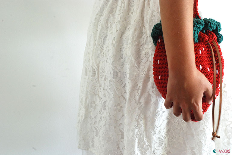 strawberry crochet bag pattern by ahooka