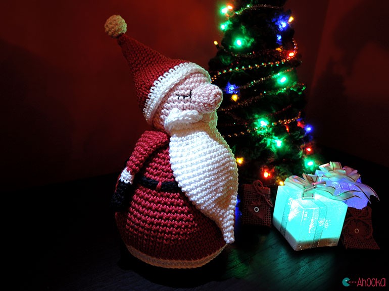 santa amigurumi pattern by ahooka