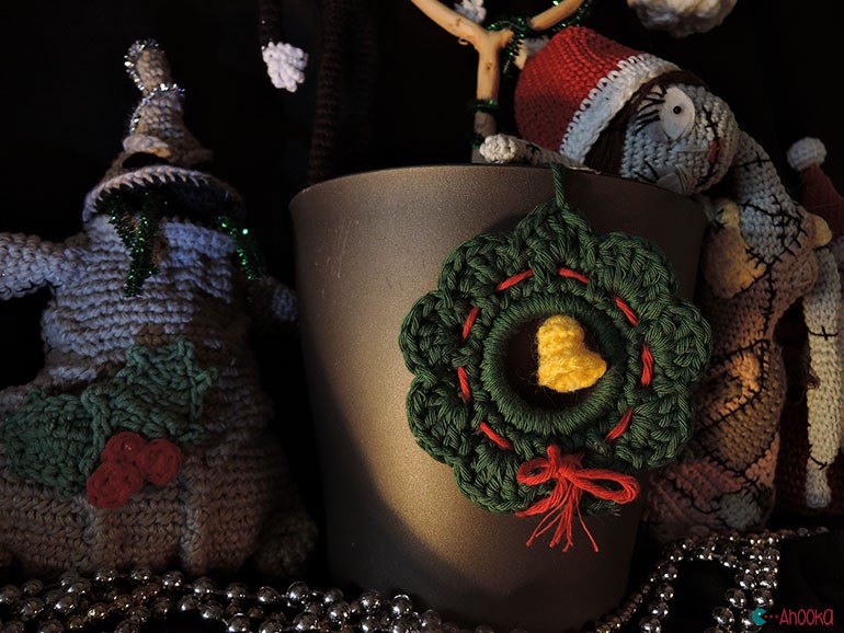 christmas crochet decoration by ahooka16