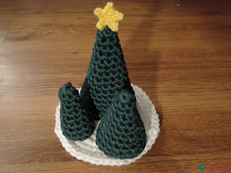 christmas crochet decoration by ahooka20
